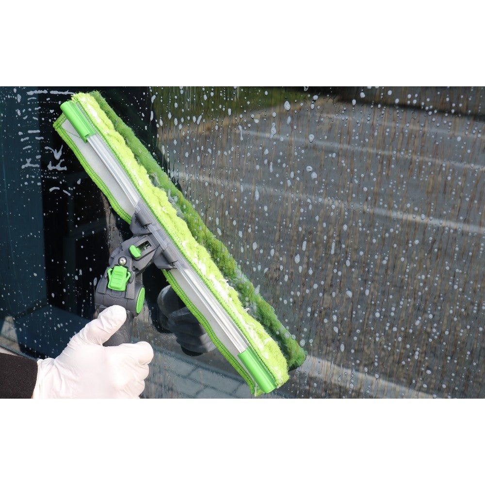 Pulex Unihandle 35cm Window Cleaning Tool – Swivel Squeegee & Washer – in use, view 4
