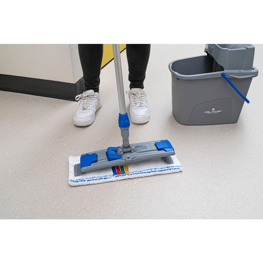 Easy Wash Flat Mop Kit 15L – Compact Microfibre Mop & Bucket System