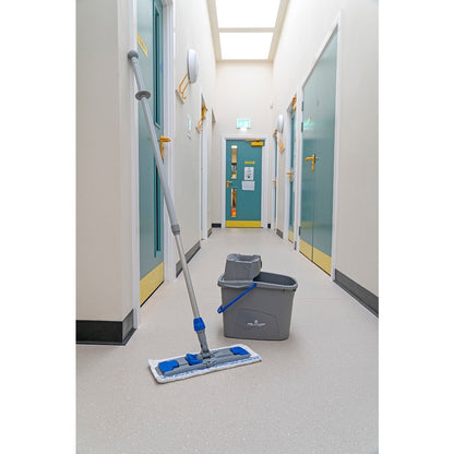 Easy Wash Flat Mop Kit 15L – Compact Microfibre Mop & Bucket System