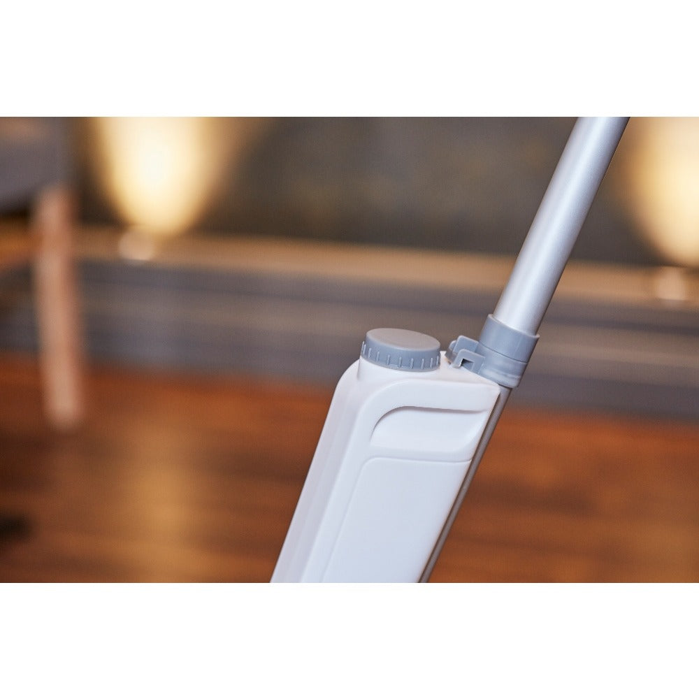 Pro-Mist Microfibre Spray Mop Kit – Antibacterial Flat Mop System